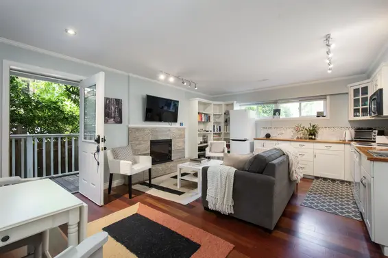 4594 Teviot Place, North Vancouver For Sale - image 36