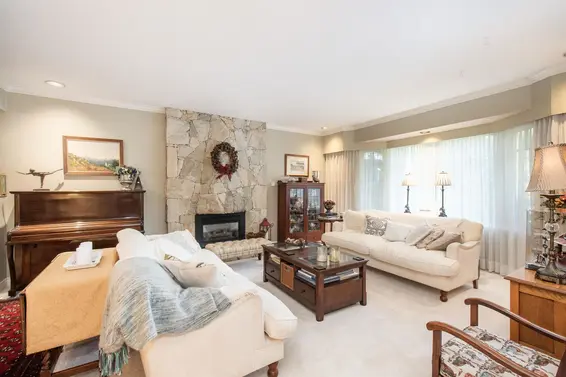 4594 Teviot Place, North Vancouver For Sale - image 5