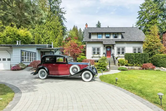660 East Queens Road, North Vancouver