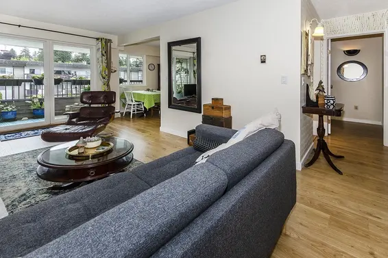 202 105 West Kings Road, North Vancouver For Sale - image 3