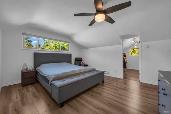 310 Macbeth Crescent, West Vancouver For Sale - image 19