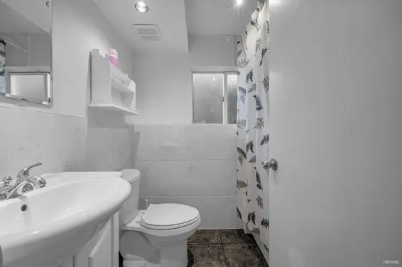 310 Macbeth Crescent, West Vancouver For Sale - image 29