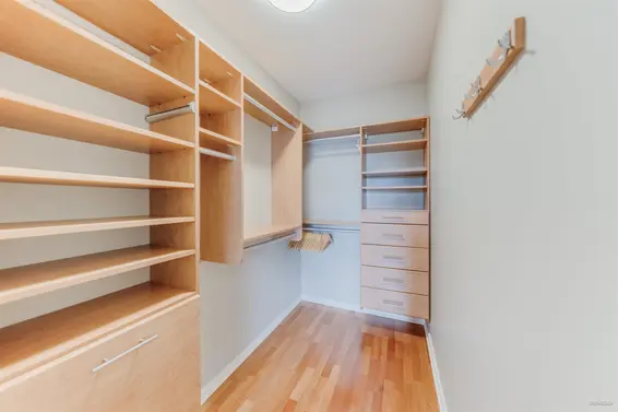 510 530 Raven Woods Drive, North Vancouver For Sale - image 16