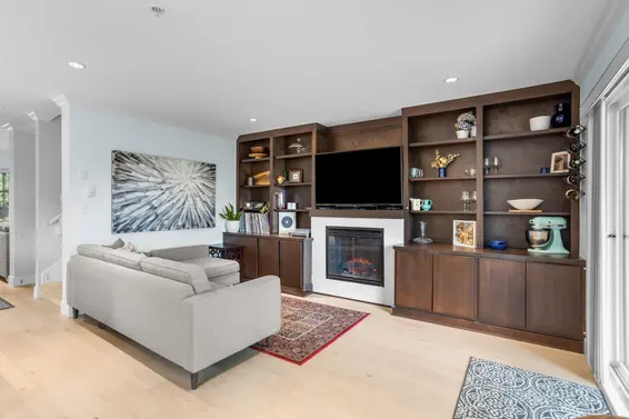 1121 St. Andrews Avenue, North Vancouver For Sale - image 15
