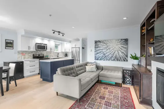 1121 St. Andrews Avenue, North Vancouver For Sale - image 6