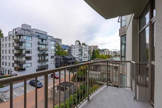 502 570 18th Street, West Vancouver For Sale - image 24