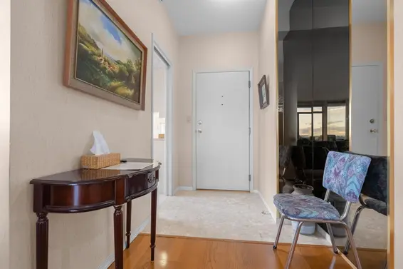 502 570 18th Street, West Vancouver For Sale - image 7