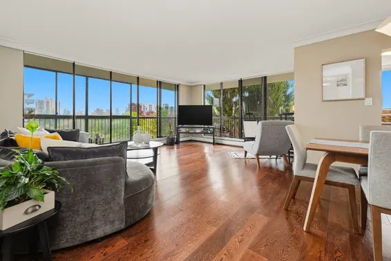 704 114 West Keith Road, North Vancouver