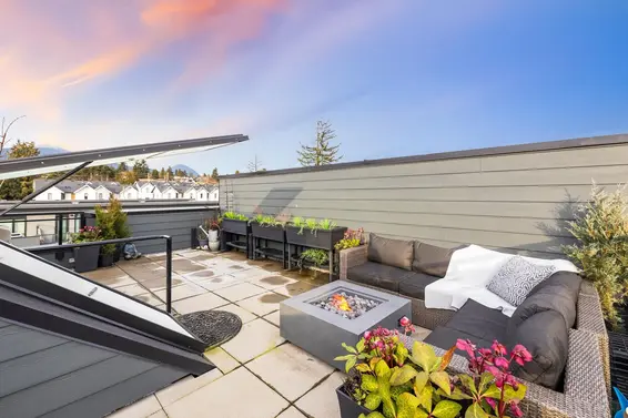 444 545 East 2nd Street, North Vancouver For Sale - image 23