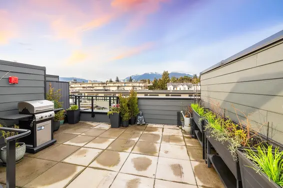 444 545 East 2nd Street, North Vancouver For Sale - image 24