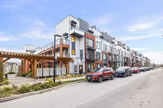 444 545 East 2nd Street, North Vancouver For Sale - image 38