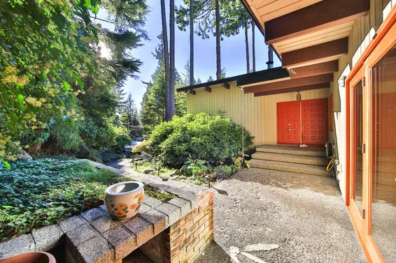 170 Highview Place, Lions Bay For Sale - image 2