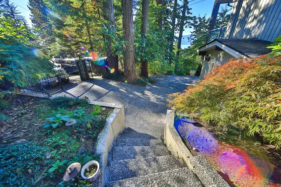 170 Highview Place, Lions Bay For Sale - image 34