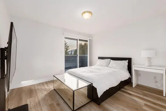 456 Montroyal Boulevard, North Vancouver For Sale - image 19