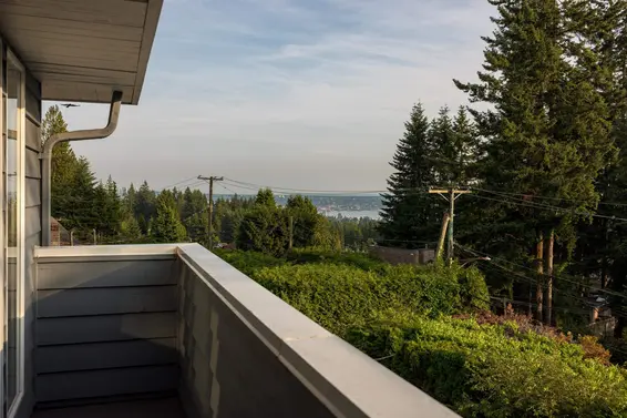 456 Montroyal Boulevard, North Vancouver For Sale - image 27