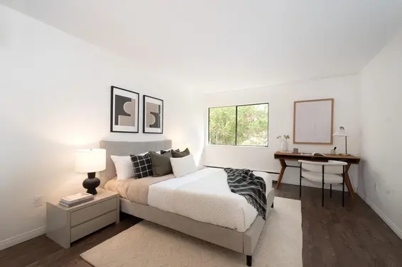 304 1515 Chesterfield Avenue, North Vancouver For Sale - image 12