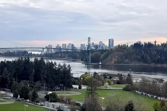 1101 555 13 Street, West Vancouver For Sale - image 2