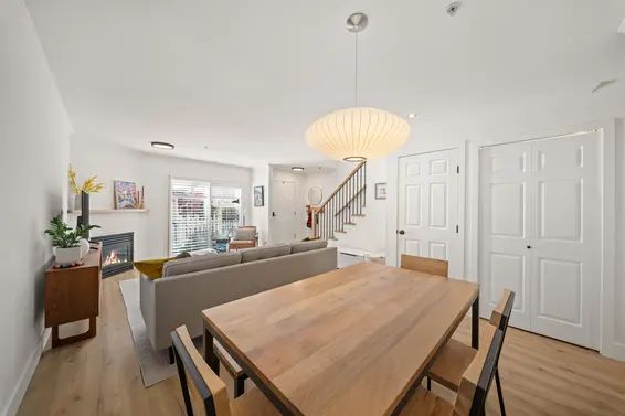 18 222 East 5th Street, North Vancouver For Sale - image 10