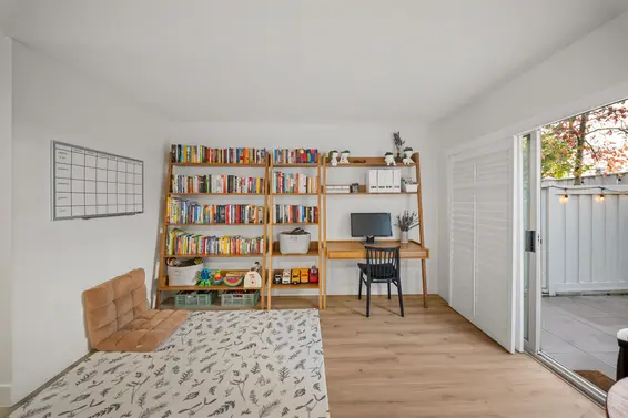 18 222 East 5th Street, North Vancouver For Sale - image 11