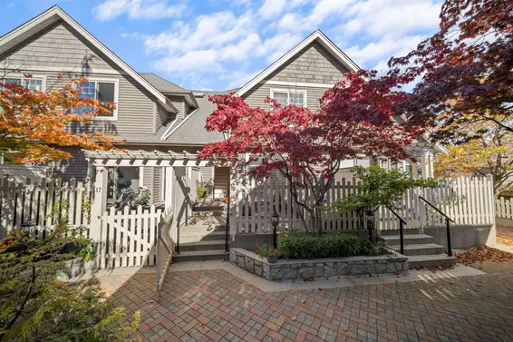 18 222 East 5th Street, North Vancouver For Sale - image 29