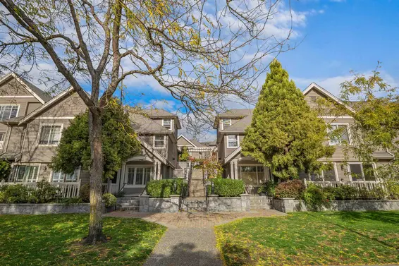 18 222 East 5th Street, North Vancouver For Sale - image 30