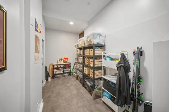 18 222 East 5th Street, North Vancouver For Sale - image 31