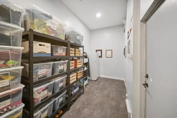 18 222 East 5th Street, North Vancouver For Sale - image 32