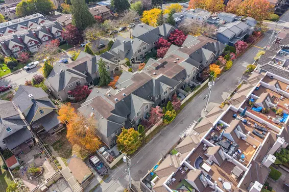 18 222 East 5th Street, North Vancouver For Sale - image 35