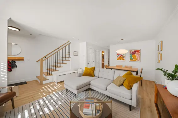 18 222 East 5th Street, North Vancouver For Sale - image 5
