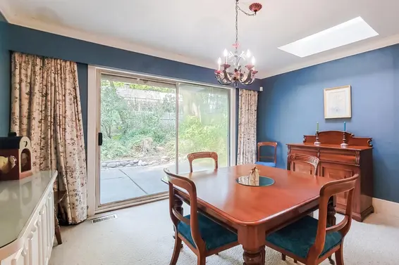 4649 Clovelly Walk, West Vancouver For Sale - image 11