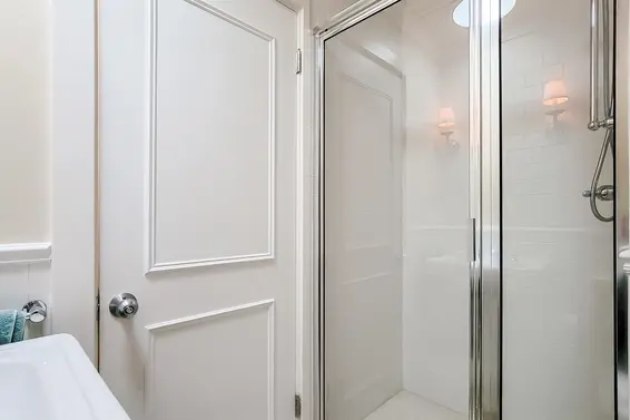 4649 Clovelly Walk, West Vancouver For Sale - image 32