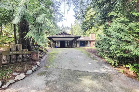 4649 Clovelly Walk, West Vancouver For Sale - image 4