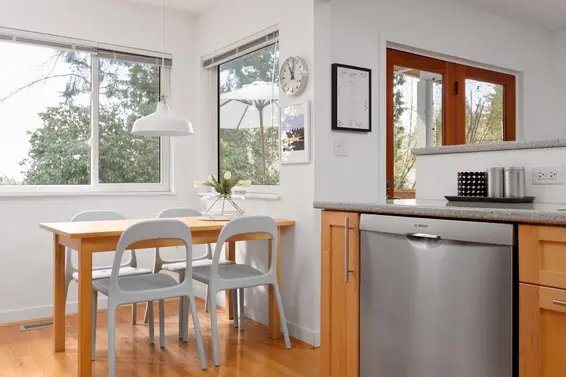 1133 Doran Road, North Vancouver For Sale - image 7