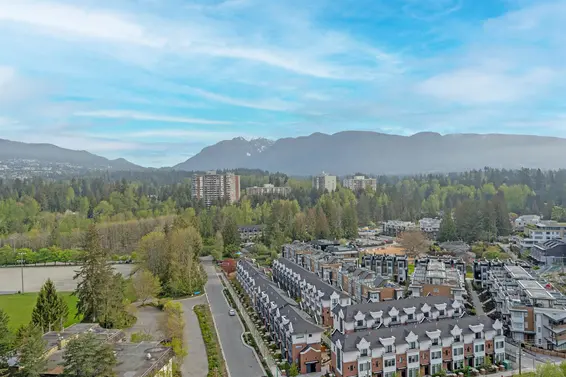 1402 200 Klahanie Court, West Vancouver For Sale - image 2