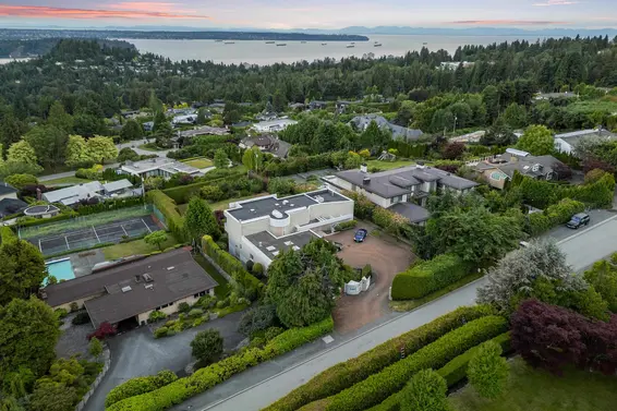 720 Fairmile Road, West Vancouver For Sale - image 3