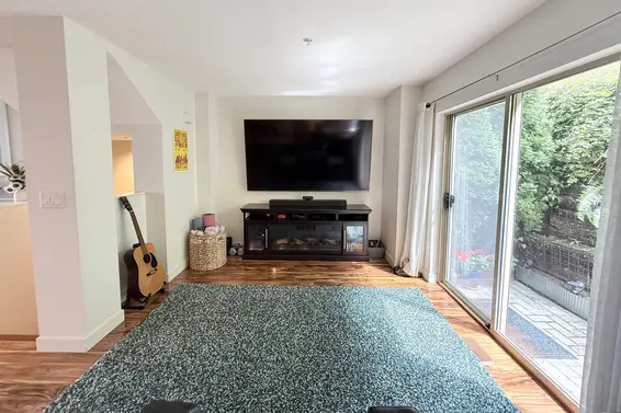 8676 Seascape Drive, West Vancouver For Sale - image 13