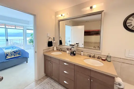 8676 Seascape Drive, West Vancouver For Sale - image 22