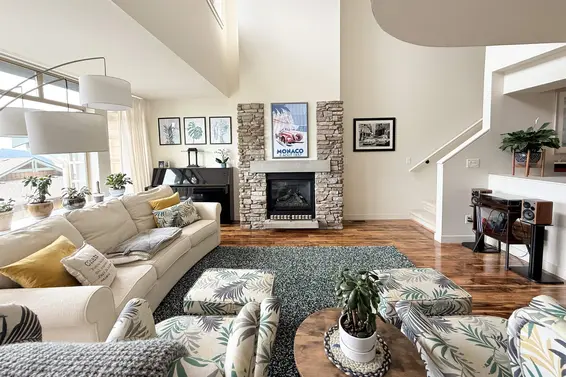 8676 Seascape Drive, West Vancouver For Sale - image 4