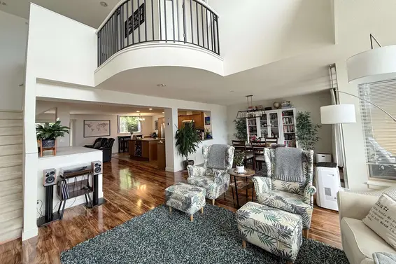 8676 Seascape Drive, West Vancouver For Sale - image 9