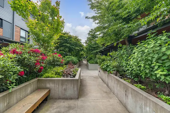 42 528 East 2nd Street, North Vancouver For Sale - image 19