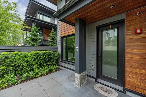 42 528 East 2nd Street, North Vancouver For Sale - image 21
