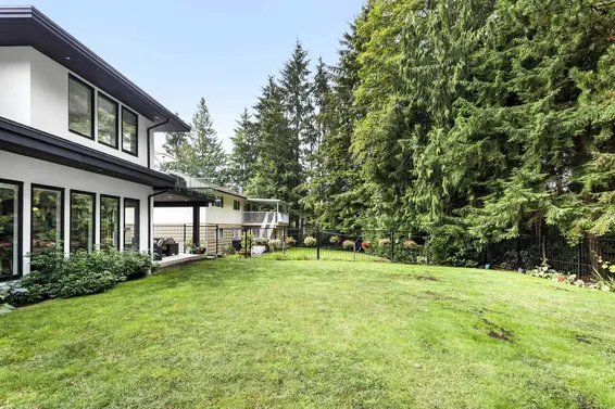 5197 Sonora Drive, North Vancouver For Sale - image 25