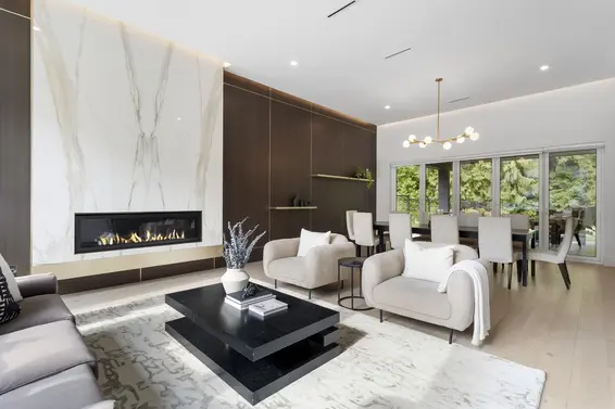 5197 Sonora Drive, North Vancouver For Sale - image 3