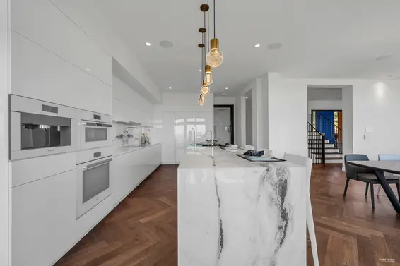 2121 Union Court, West Vancouver For Sale - image 14
