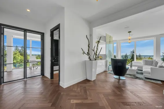 2121 Union Court, West Vancouver For Sale - image 20