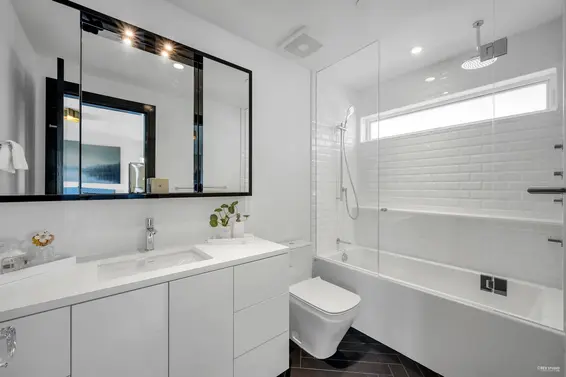 2121 Union Court, West Vancouver For Sale - image 29