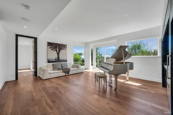 2121 Union Court, West Vancouver For Sale - image 33