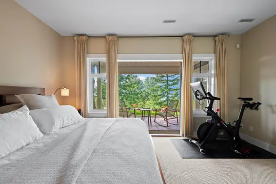 300 Ocean Crest Drive, West Vancouver For Sale - image 15