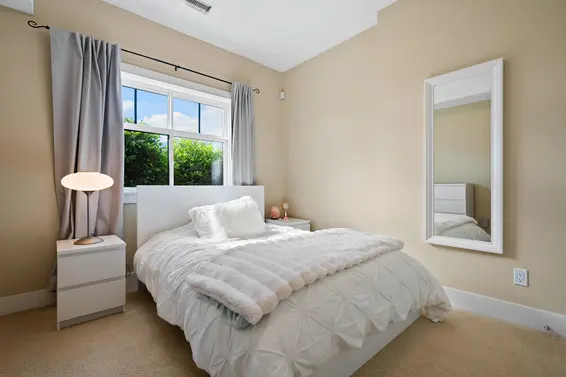 300 Ocean Crest Drive, West Vancouver For Sale - image 19