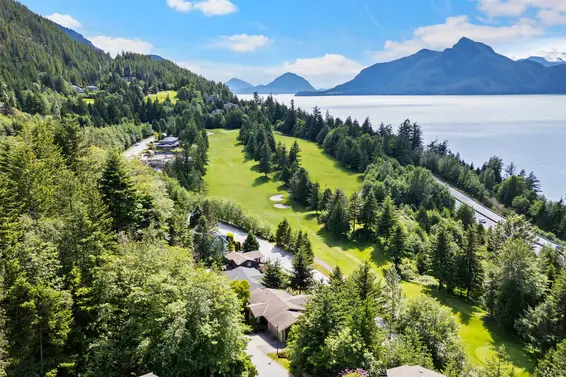 300 Ocean Crest Drive, West Vancouver For Sale - image 30